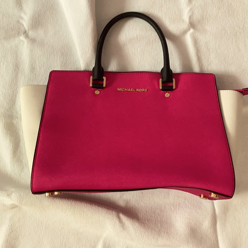 Michael Kors pink/white/black bag